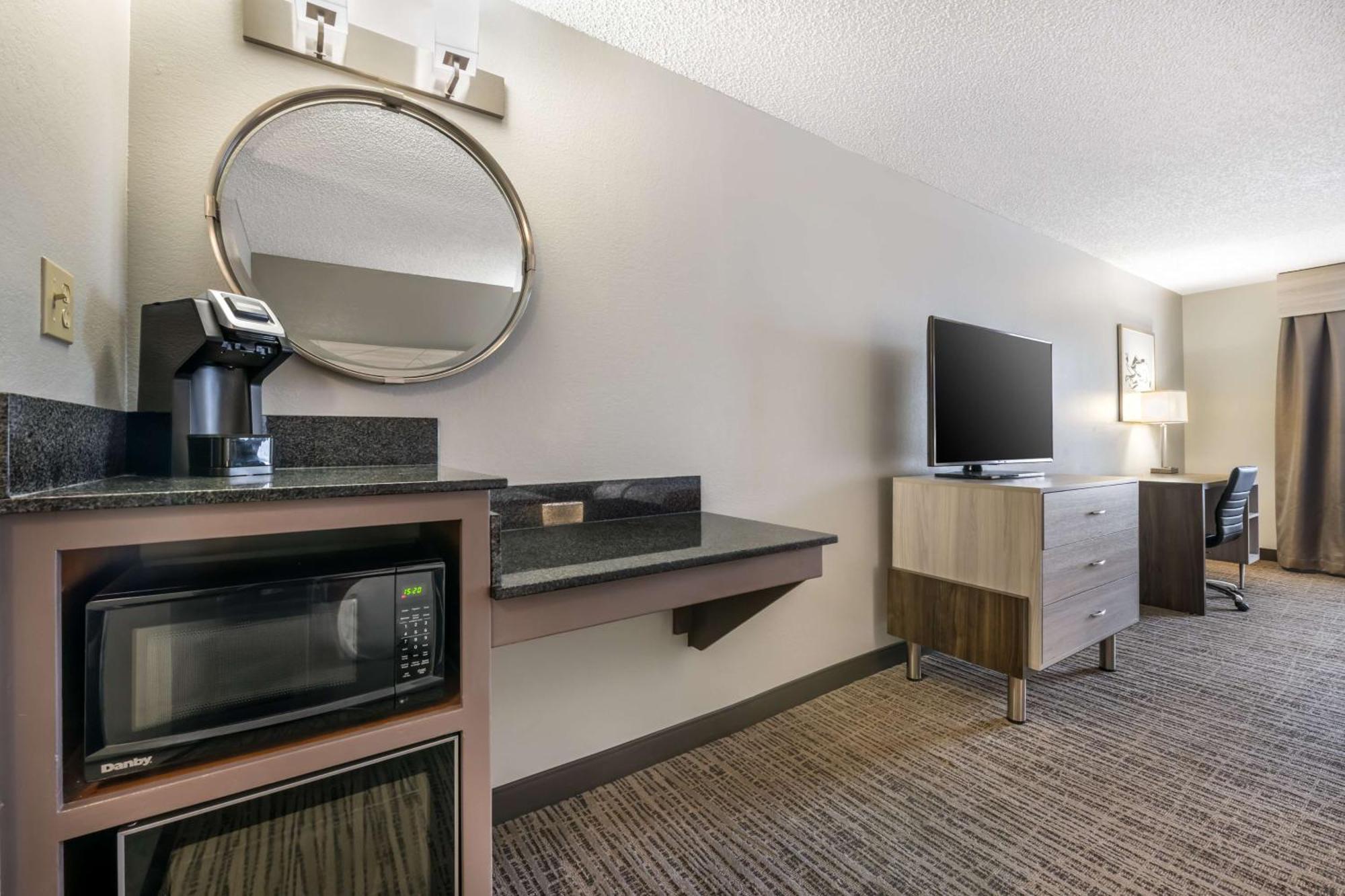 Best Western Plus Lake City Exterior foto